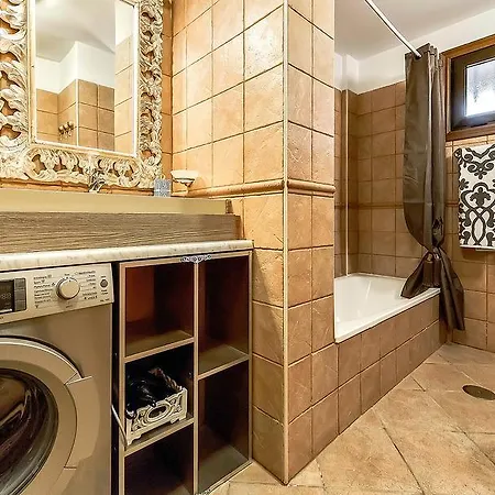 El Duque Elite Apartament Lägenhet